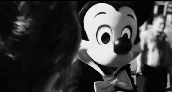 衝撃 ディズニー非公認 無許可撮影のホラー映画がついに公開 渋谷からは以上です 衝撃 ディズニー非公認 無許可撮影のホラー映画がついに公開 渋谷からは以上です