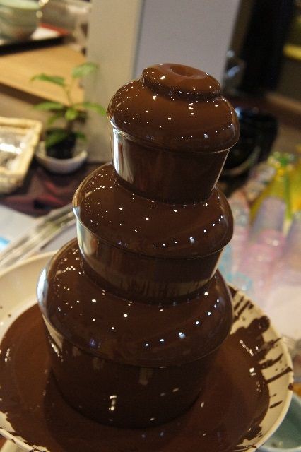 お湯と洗剤で簡単に落とせるチョコレートの染み抜き 染み抜き 方法 落とし方コンシェルジュ