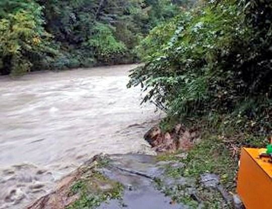 台風19号で流された 木賊温泉 とくさおんせん 岩風呂 食いしん坊シモさん