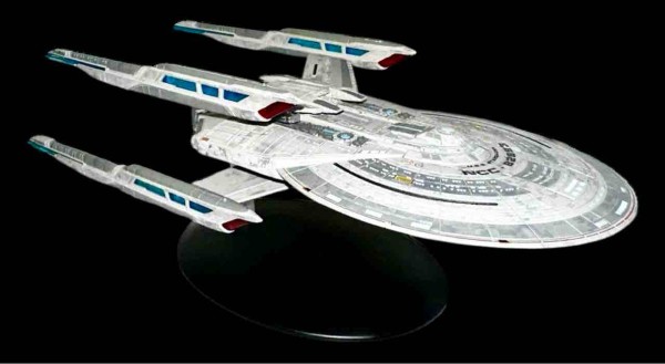 U.S.S.スターゲイザー、到着！ : SFプロップ・ミュージアム