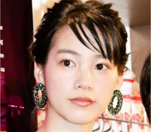 のん、ウェーブヘアのイメチェンで激変「外国の美少年」「昔のキムタク 