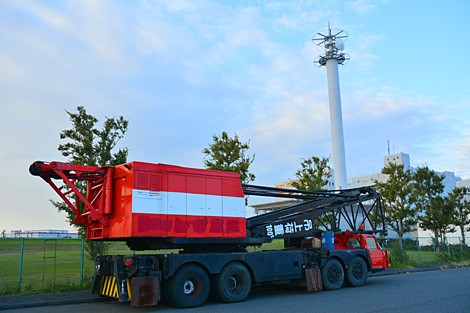 あこがれのクレーン車 三菱ふそう ローボーイ : しんちゃん日記