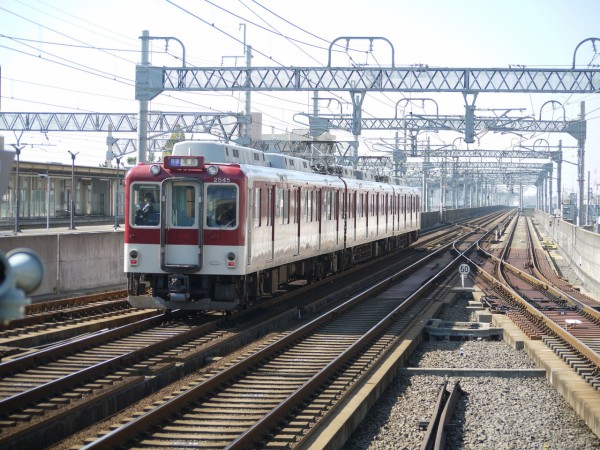 近鉄2800系AX09 ラッピング編成 近鉄2800系（大阪線・AX09+AX14/12編成）ご紹介 « GM通信