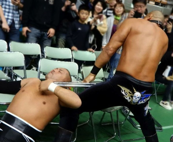 飯塚さんの客席散歩はファンサービスの一環 あっ1000なよ 新日本プロレス2ちゃんまとめ