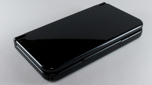 み*り様 GPD XD 見た目がニンテンドー3DS LLにそっくりなゲーミングAndroid端末