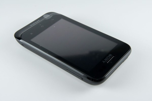 とにかく小さいSIMフリーAndroid端末 Xperia tipo レビュー : お