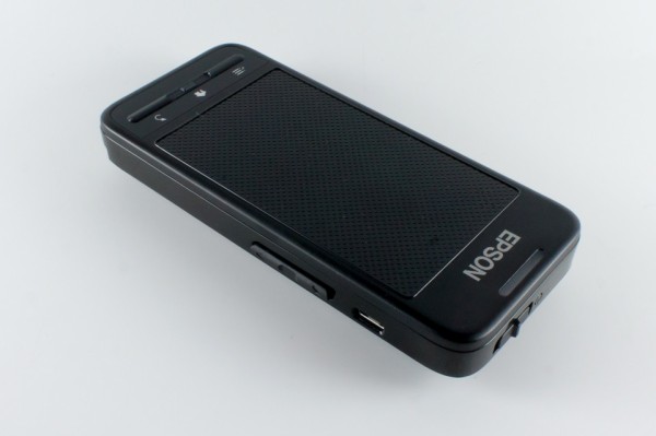 シースルータイプのスマートグラス エプソン MOVERIO BT-200AV