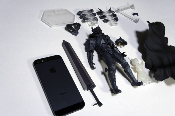 限定版 ベルセルク 37巻に付属の figmaガッツ狂戦士の甲冑ver