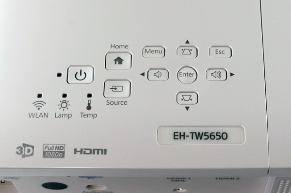 EPSON ホームプロジェクター EH-TW5650 長期モニターレビュー 第1回