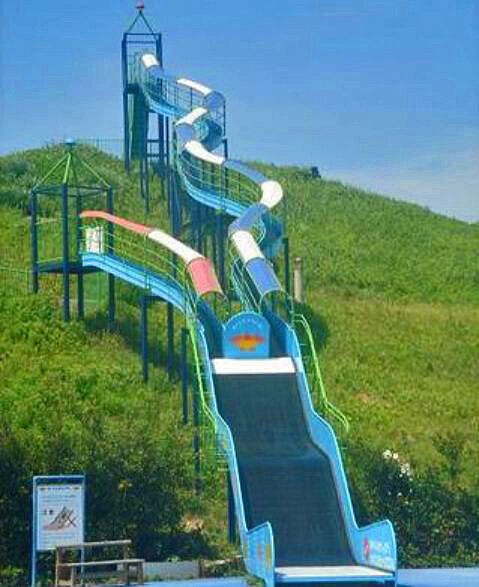 大人気の長さ51mのジャンボ滑り台 タートルスライダー マリンパーク