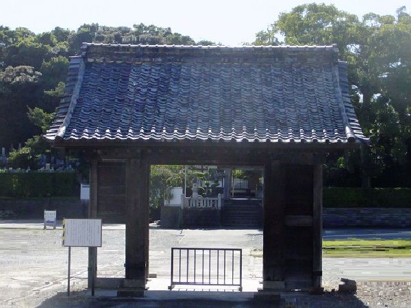 人気のパワースポット 徳川家康の別荘だった中泉御殿の表門を移築 時宗 東福山 西光寺 静岡県磐田市見付3353 1 00shizuoka静岡観光おでかけガイド