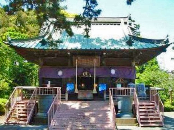 人気のパワースポット 何でも願い事がかなうとされる神馬(叶え馬) 御穂神社(三保大明神) (静岡県静岡市清水区(旧清水市)三保1073) :  00shizuoka静岡観光おでかけガイド