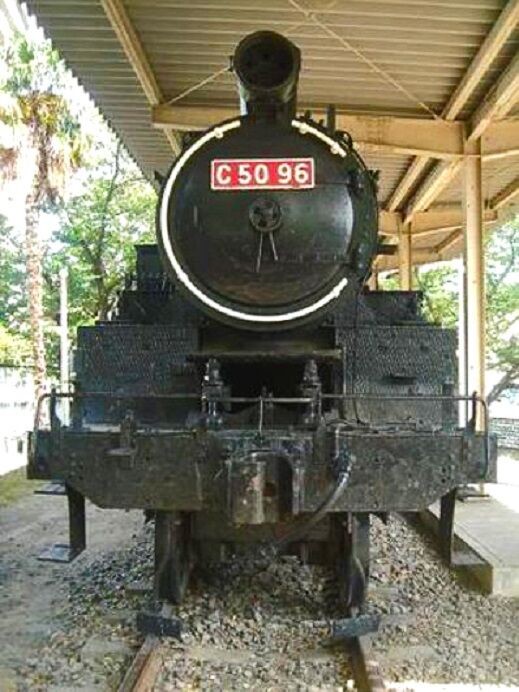 東海道本線の急行列車を牽引 蒸気機関車SL C5096号機 (静岡県焼津市