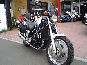 V-MAX ノーマルマフラー改 愛好者のご紹介 : F・speed RRC