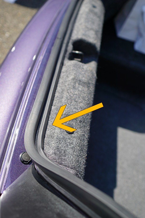 トランク内浸水修理 幌の交換 S00とs00な休日