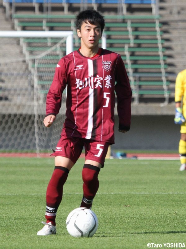 激闘高校サッカー 旭川実業の選手足元をピックアップ 0014のblog