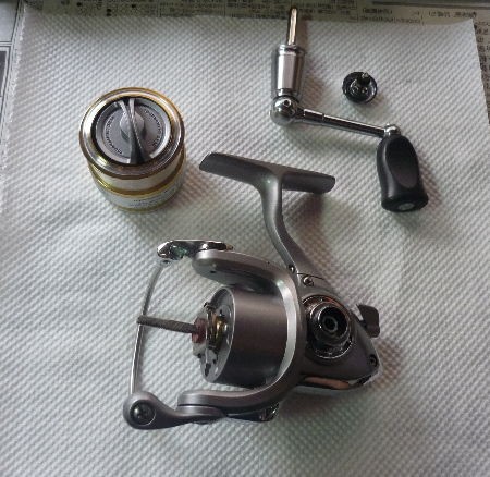 Amazon | ダイワ(DAIWA) スピニングリール 月下美人MX 2004 2016