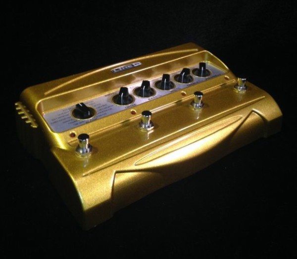 LINE 6 DM-4 Distortion Modeler ゴールド Line 6 DM4 Distortion Modeler Pedal | Sweetwater