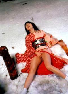 藤田朋子　裸 楽しげな顔でモリマンを撮られている藤田朋子さん・アナル撮られ問題で父親に怒られるヘアヌード写真集の画像 : 美女×昭和×ヌード