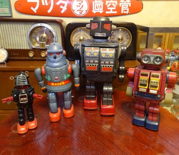 昭和レトロ　デンワロボ他ゼンマイロボット4体　当時物 楽天市場】【最大3％OFF】 【中古】 トープレのゼンマイ 3体