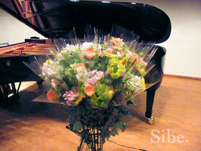 ピアノ発表会舞台花 14年6月 Studio Sibe