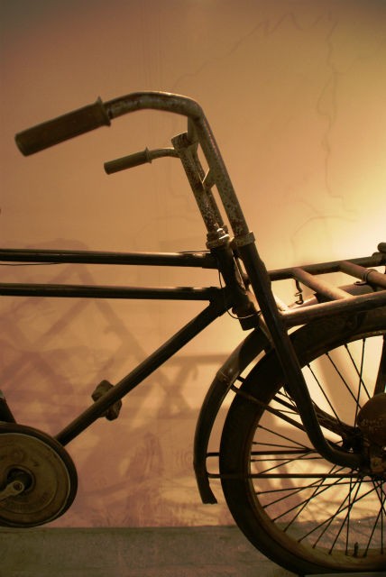 希少当時物ナトリ号自転車のおぼんだと思います。 金属製です。A1