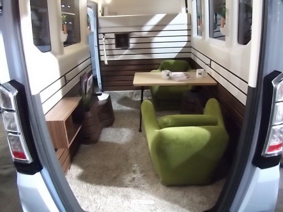 ジャパンキャンピングカーショー15 Estacao Central 避難小屋