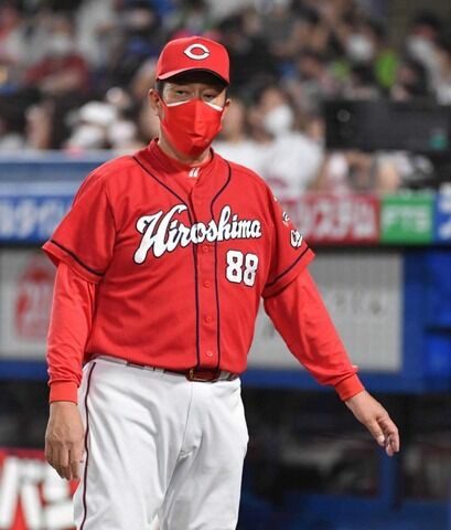 カープ 昨日のヤクルト戦 僅差で7回中崎 8回薮田の継投ってどう ニュース ミリオネア