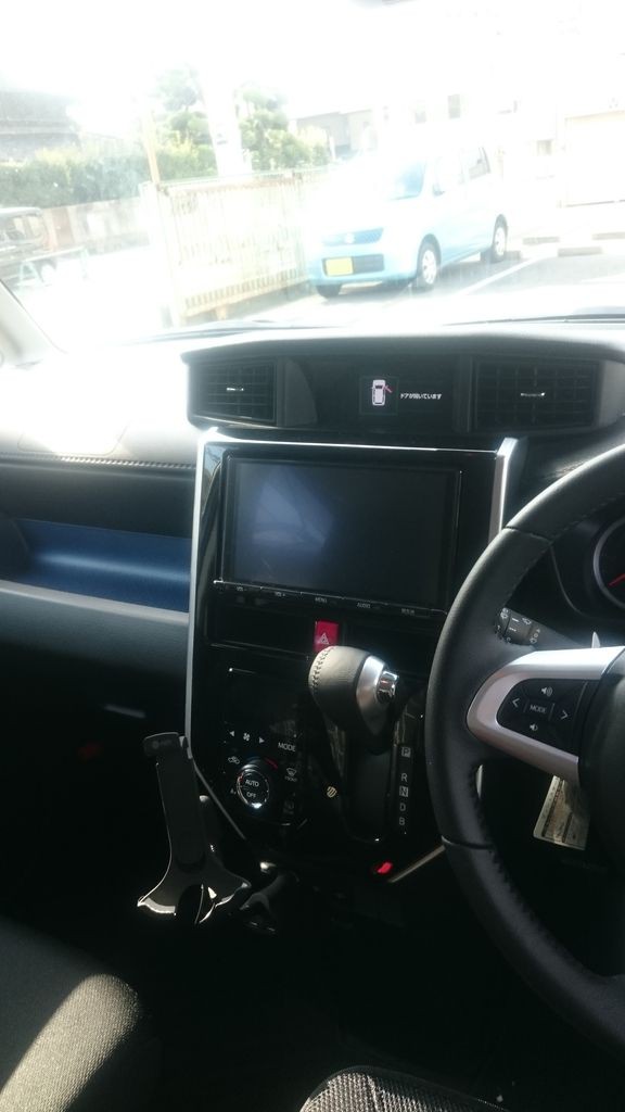 車のスマホスタンド充電出来るタイプ Sivanyan Radioのblog 車のスマホスタンド充電出来るタイプ Sivanyan Radioのblog