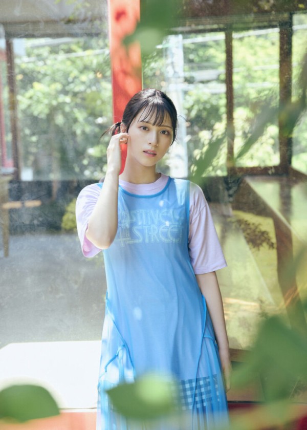 イコラブ] 佐々木舞香、8/30発売『blt graph.vol.105』の表紙に登場