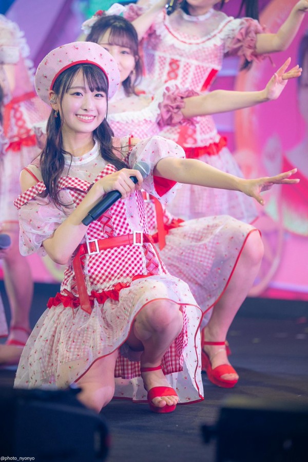 イコラブ] 瀧脇笙古「4月5日は #しょこの日 いつもありがとうー