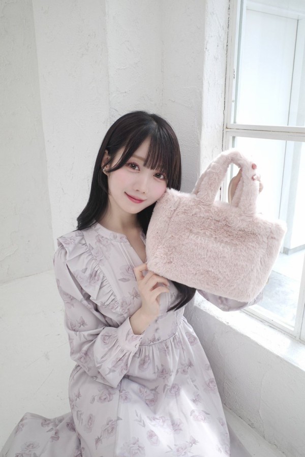 イコラブ] 大谷映美里「Rosé Muse 2周年を迎えました