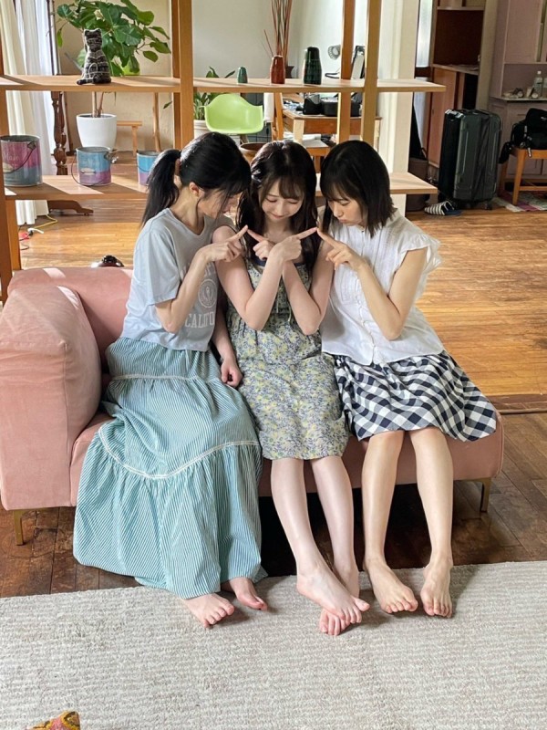 ≠ME 菅波美玲 谷崎早耶 尾木波菜 直筆サインチェキ ≠ME 菅波美玲 谷崎早耶 尾木波菜 直筆サインチェキ ノイミー] 尾木波