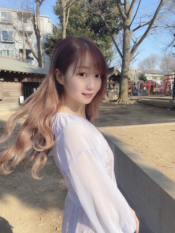イコラブ] 野口衣織・大谷映美里・冨田菜々風 掲載『 CMNOW vol.209