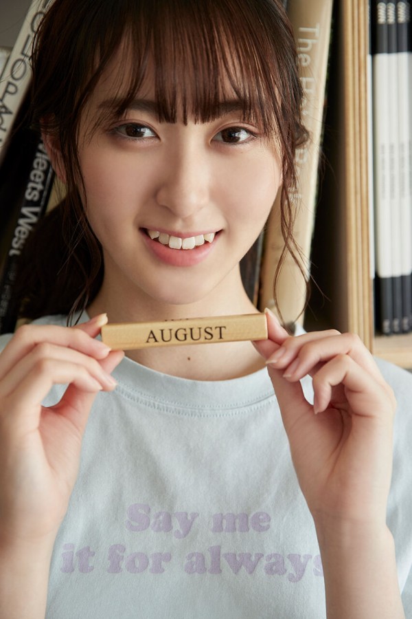 ノイミー] HUSTLE PRESS「≠PRESS 2020 AUGUST」(8月17日発売)は川中子