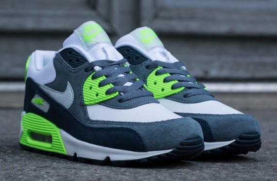 air max navy green