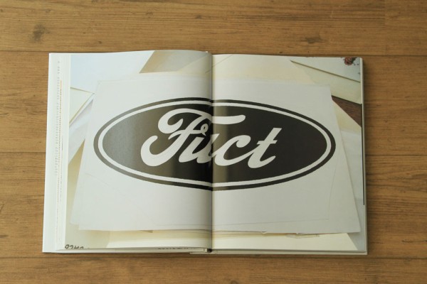 【未開封】fuct rizzoli Erik Brunetti ファクト art Rizzoli FUCT in Erik Brunetti Rizzoli