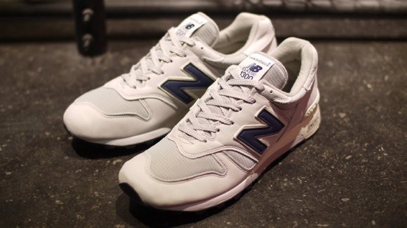 new balance 1300 rouge