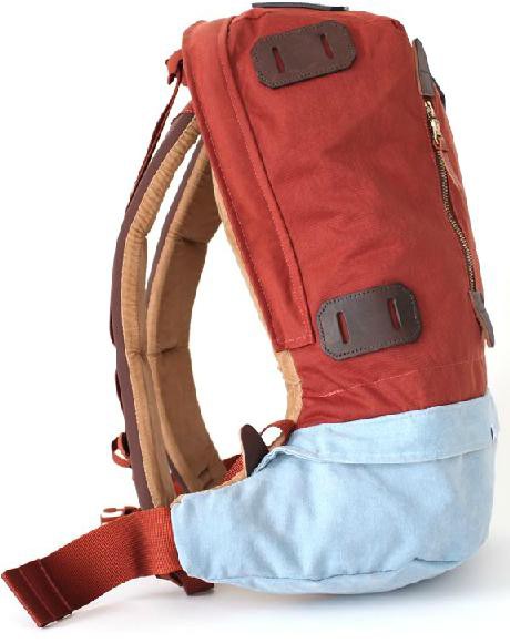 VISVIM SUMMIT PAPOOSE LAMINA 25L : SKOOL OF DAZE