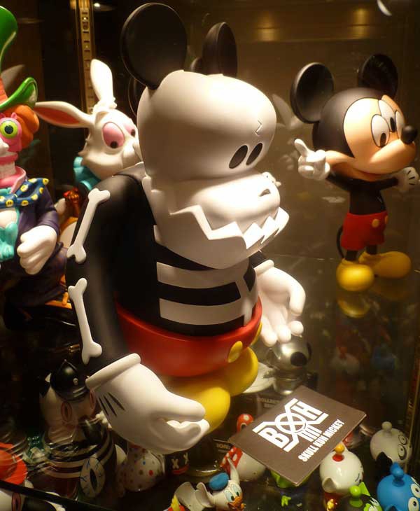 BOUNTY HUNTER X DISNEY SKULL KUN MICKEY : SKOOL OF DAZE