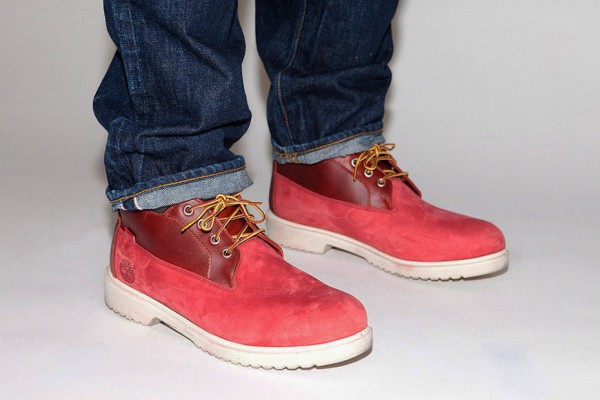 Supreme x Timberland 2012 Fall/Winter Waterproof Chukka Boots