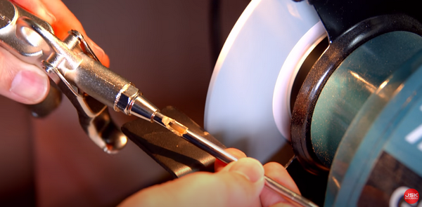 海外 これは賢いし効率的だ 日本人が作るシンプルなサンドブラスターを見た海外の反応 すらるど 海外の反応