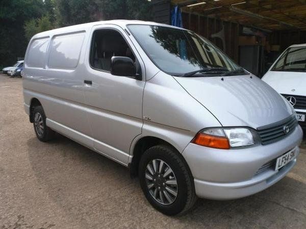 海外 30万km走っても故障なし トヨタのハイエースに対する海外の反応 すらるど 海外の反応