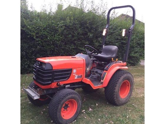 イギリスの農家 日本のクボタが作るトラクターって良いよな クボタのトラクターに対する海外の反応 すらるど 海外の反応