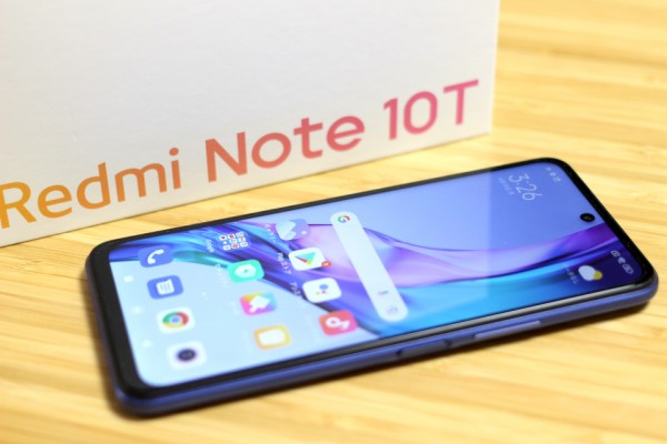 防水＆FeliCa対応の5Gスマホ「Redmi Note 10T」を写真や動画で紹介