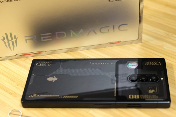 Redmagic 8 Pro 12GB 256GB 付属品付き