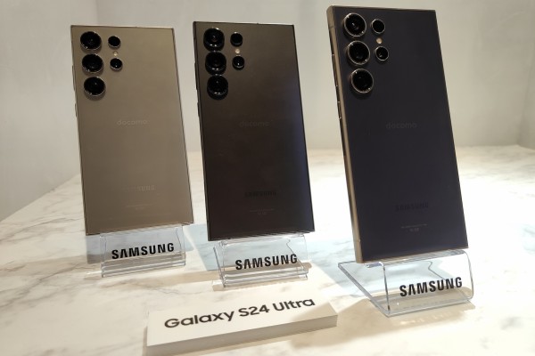 新プレミアムスマホ「Galaxy S24 Ultra」を写真と動画で紹介