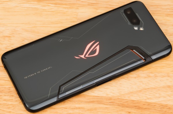 エイスースの最新ゲーミングスマホ「ROG Phone II ZS660KL」が日本でも発売へ！総務省が技適通過を公開。SIMフリーで量販店やMVNOが販売か  : S-MAX