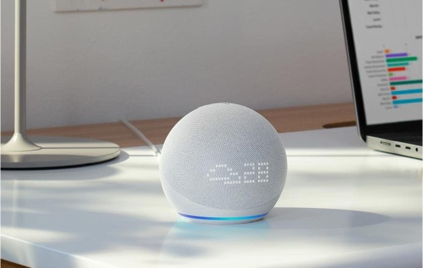 アマゾン、新スマートスピーカー「Echo Dot（第5世代）」と