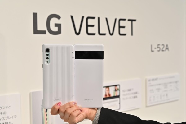 と*も様 docomo 5G VELVET スマートフォン本体 NTTドコモ、5Gスマホ「LG VELVET L-52A」を発表！12月下旬発売で